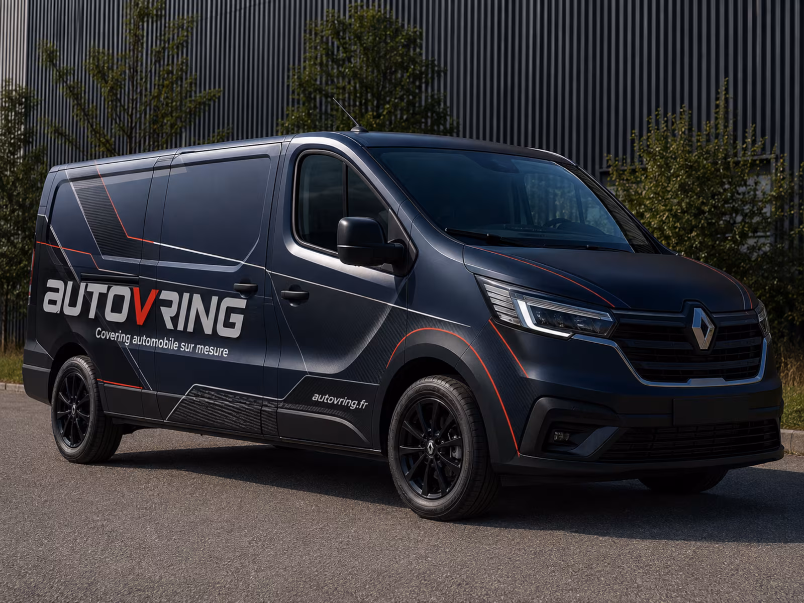 Projection d'un utilitaire Renault Trafic marqué aux couleurs d'Autovring